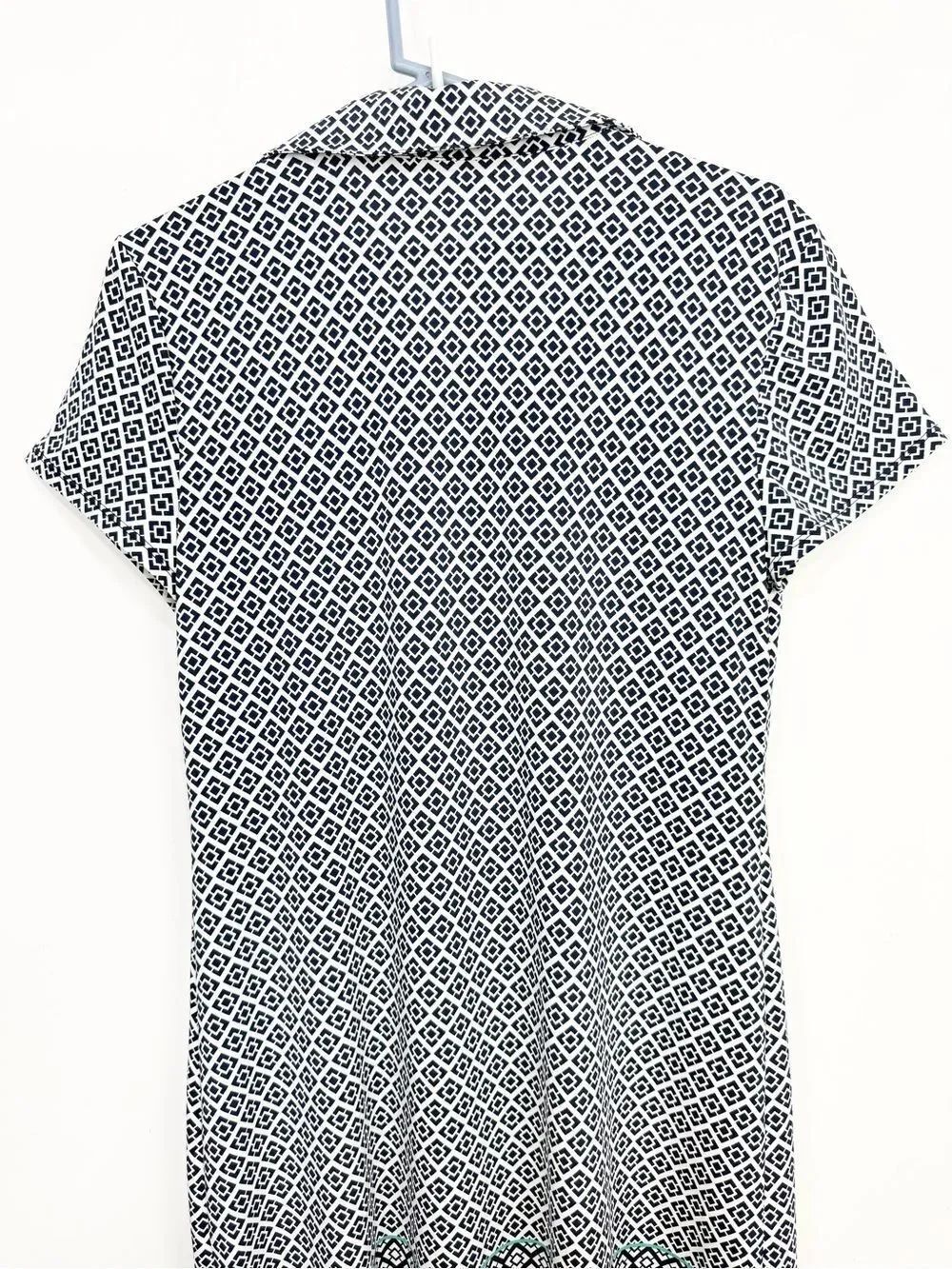 Max Studio Blue Complimentary Print Geometric Short Sleeve Midi Shift Dress - Picture 8 of 12